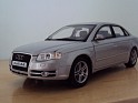 1:24 Cararama-Hongwell Audi A4 Coupé 2000 Plata